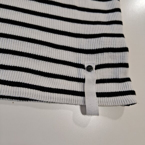 L-RL Lauren Active 1/4 zip sweater - Picture 10 of 12